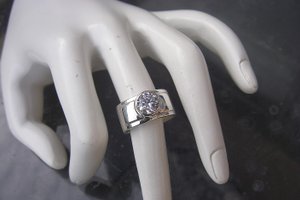 Zilveren ring met Zircoon